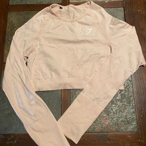 Gymshark Vital Long Sleeve Crop Top pale pink
